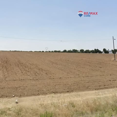 Rakentamaton maa myytävänä paikassa Mérida - 616 970 € (Ref: 9474916)