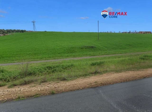 Rakentamaton maa myytävänä paikassa Mérida - 616 970 € (Ref: 9474916)