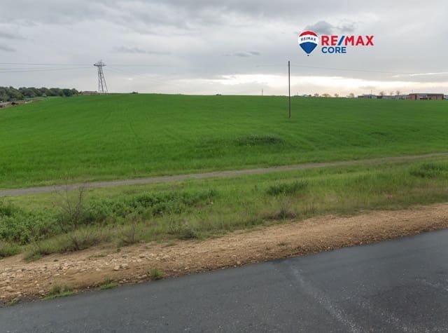 Rakentamaton maa myytävänä paikassa Mérida - 616 970 € (Ref: 9474916)