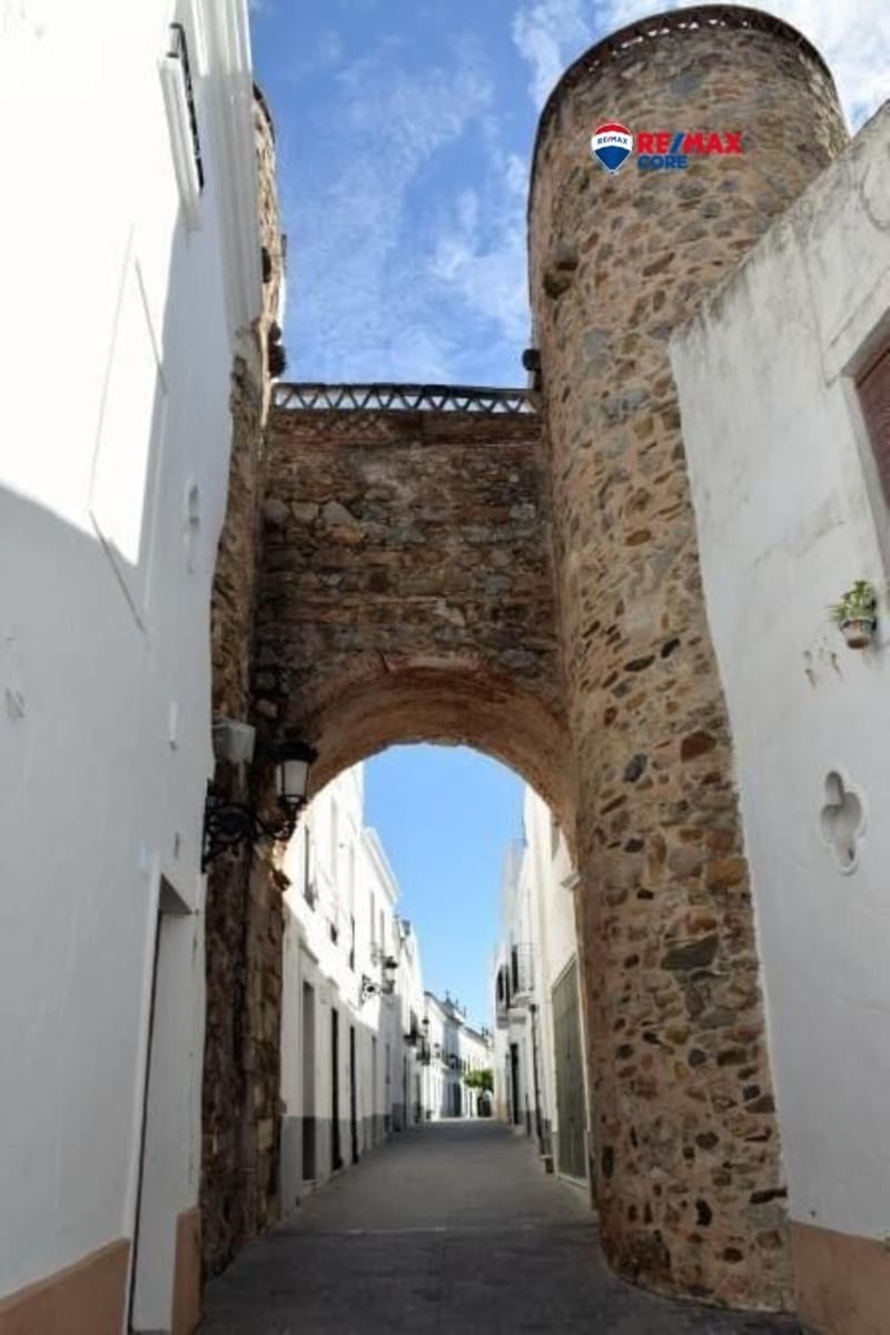 2 bedroom Apartment for sale in Olivenza - € 140,000 (Ref: 9494621)