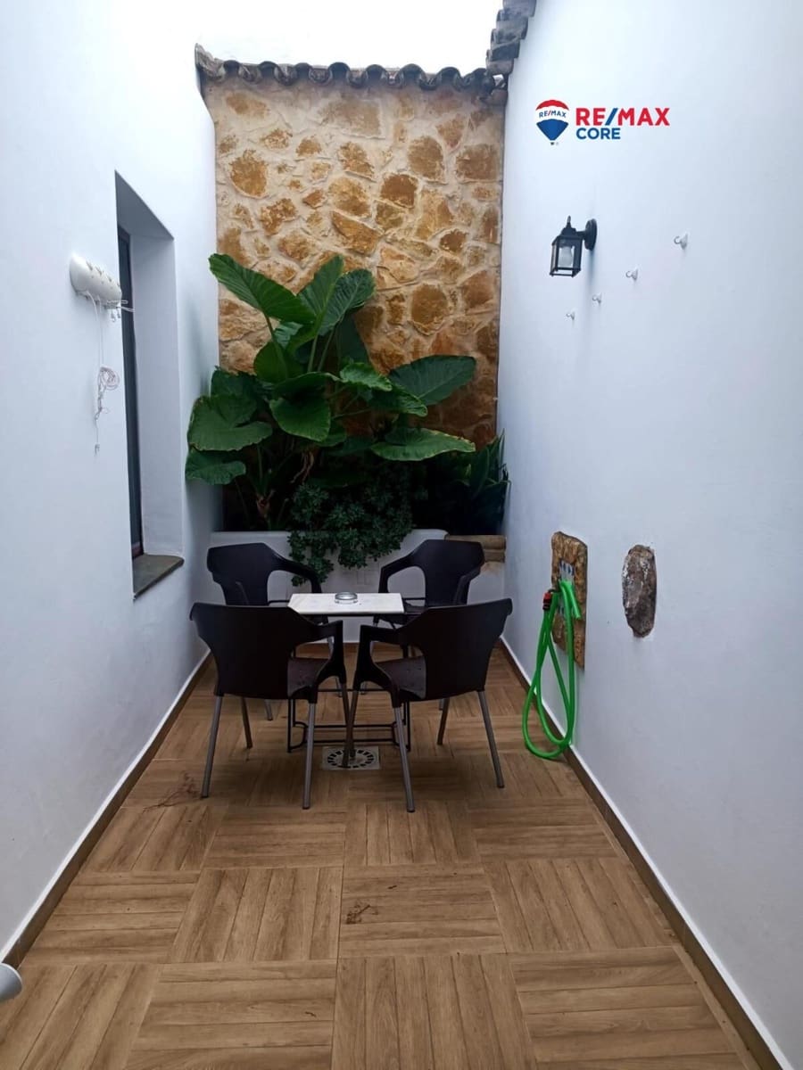 2 bedroom Apartment for sale in Olivenza - € 140,000 (Ref: 9494621)