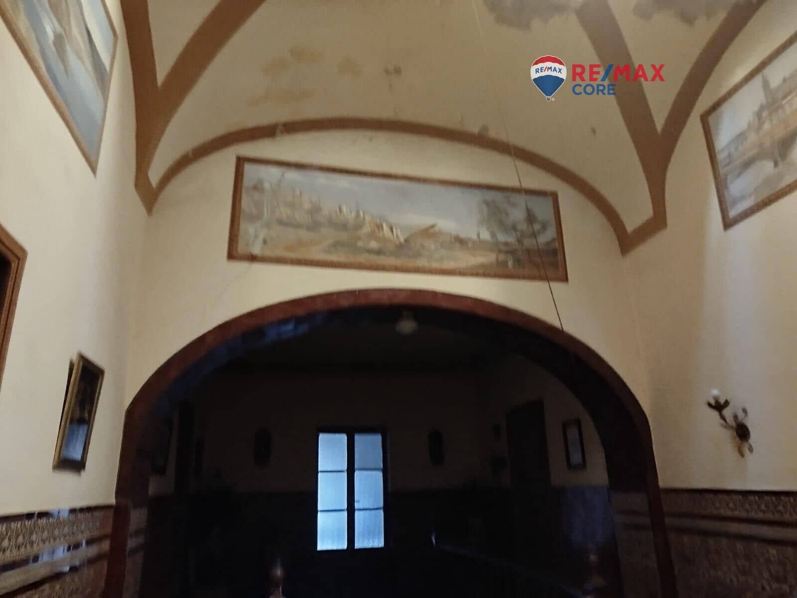 8 bedroom Villa for sale in Zafra with pool garage - € 1,950,000 (Ref: 9494622)