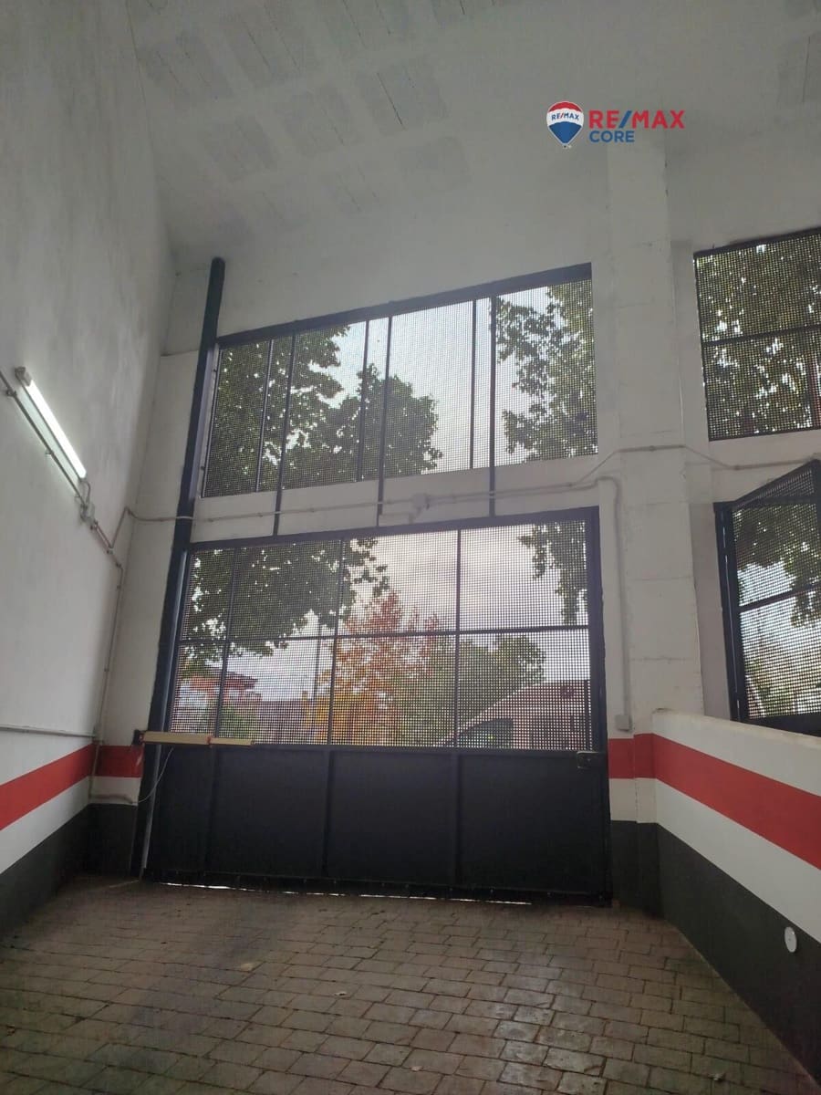 Garage for sale in Badajoz city - € 295,000 (Ref: 9494623)