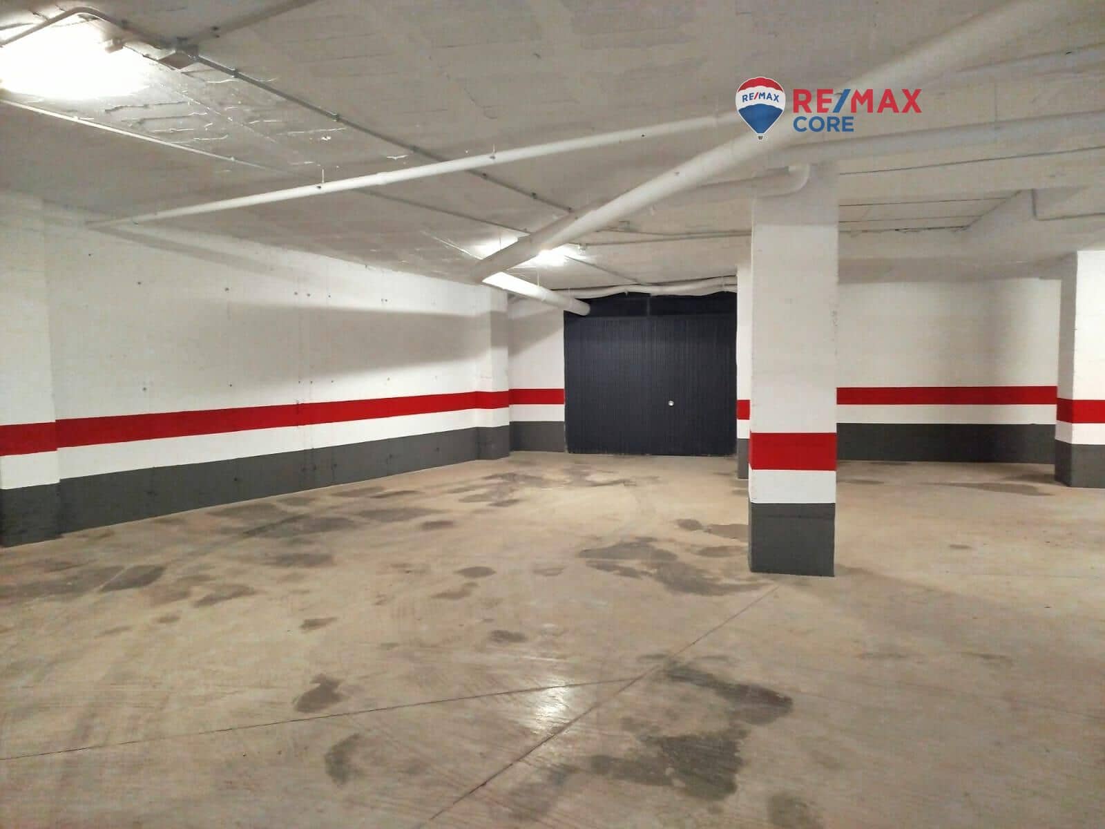 Garage for sale in Badajoz city - € 295,000 (Ref: 9494623)