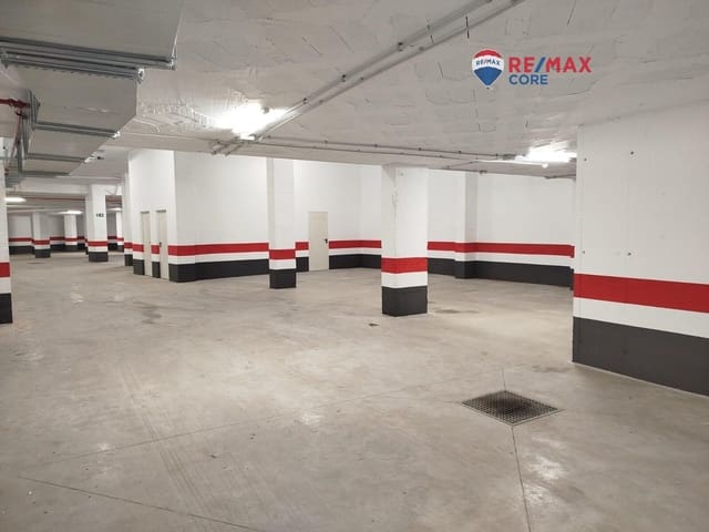 Garage for sale in Badajoz city - € 295,000 (Ref: 9494623)