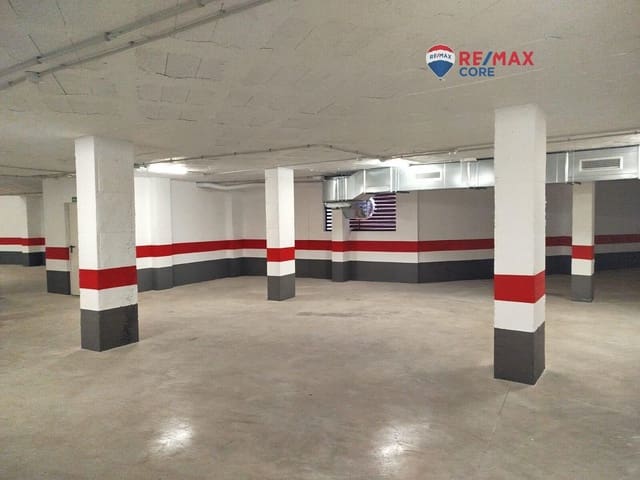 Garage for sale in Badajoz city - € 295,000 (Ref: 9494623)