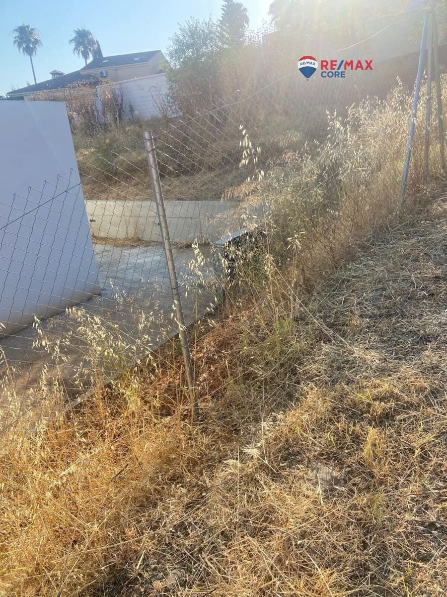 Building Plot for sale in Badajoz city - € 108,000 (Ref: 9513413)
