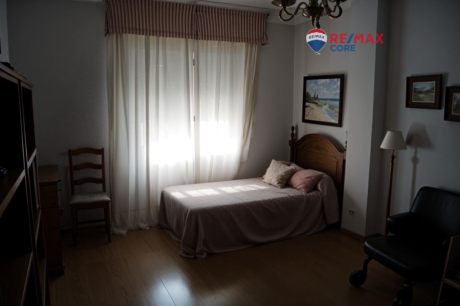 Chalet de 6 habitaciones en Sierra de Fuentes en venta con piscina garaje - 370.000 € (Ref: 9520846)