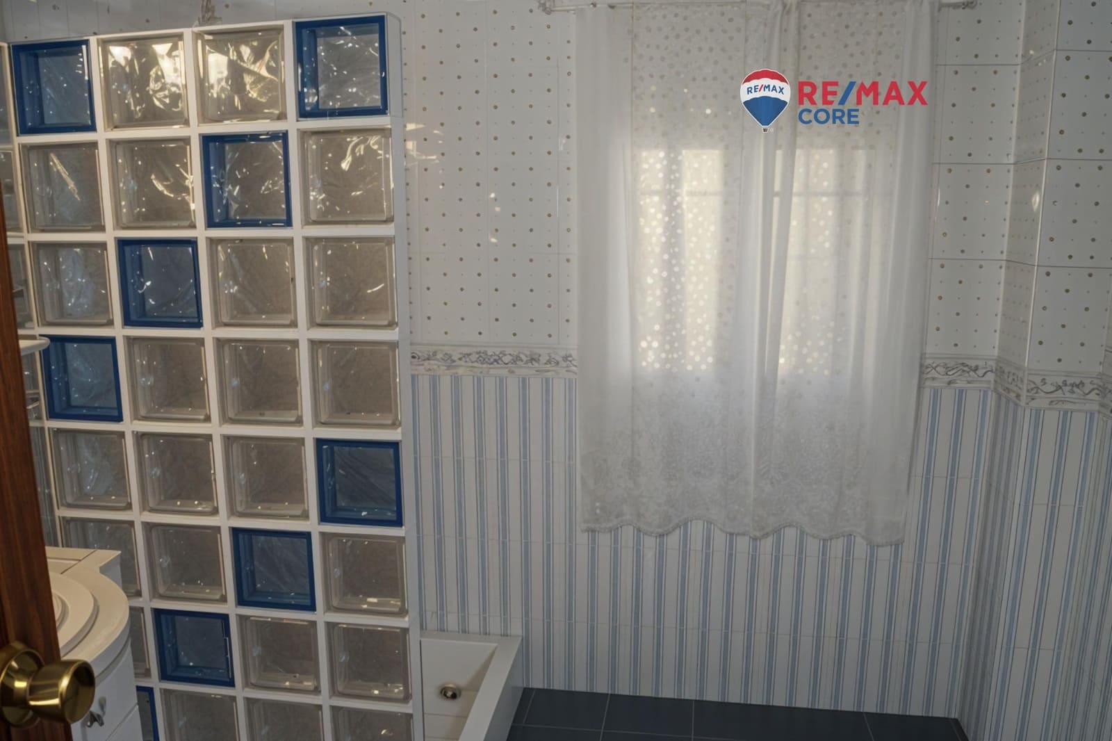 Chalet de 6 habitaciones en Sierra de Fuentes en venta con piscina garaje - 370.000 € (Ref: 9520846)