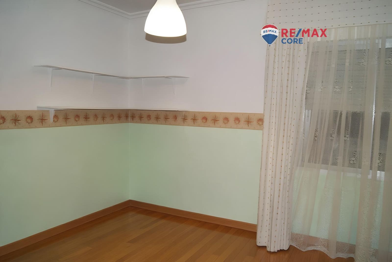 Chalet de 6 habitaciones en Sierra de Fuentes en venta con piscina garaje - 370.000 € (Ref: 9520846)