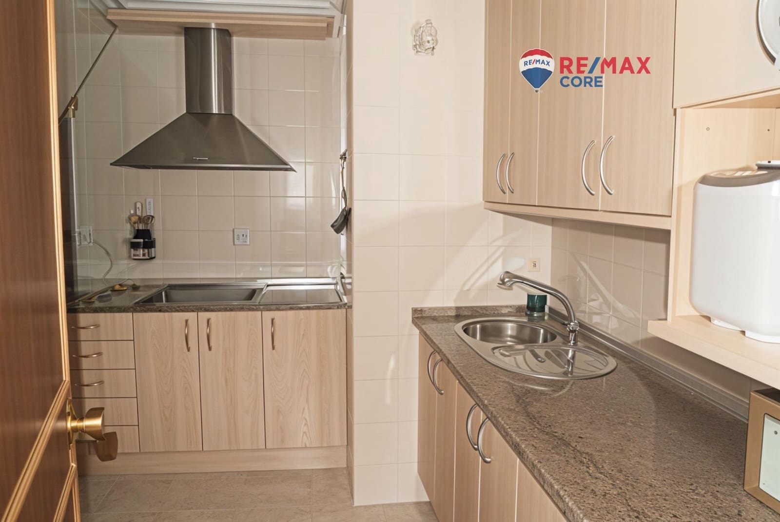 Chalet de 6 habitaciones en Sierra de Fuentes en venta con piscina garaje - 370.000 € (Ref: 9520846)