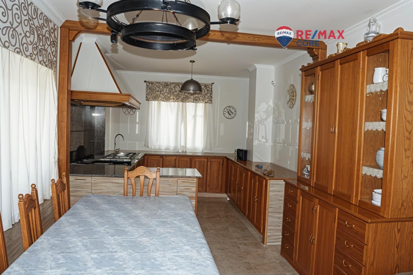 Chalet de 6 habitaciones en Sierra de Fuentes en venta con piscina garaje - 370.000 € (Ref: 9520846)