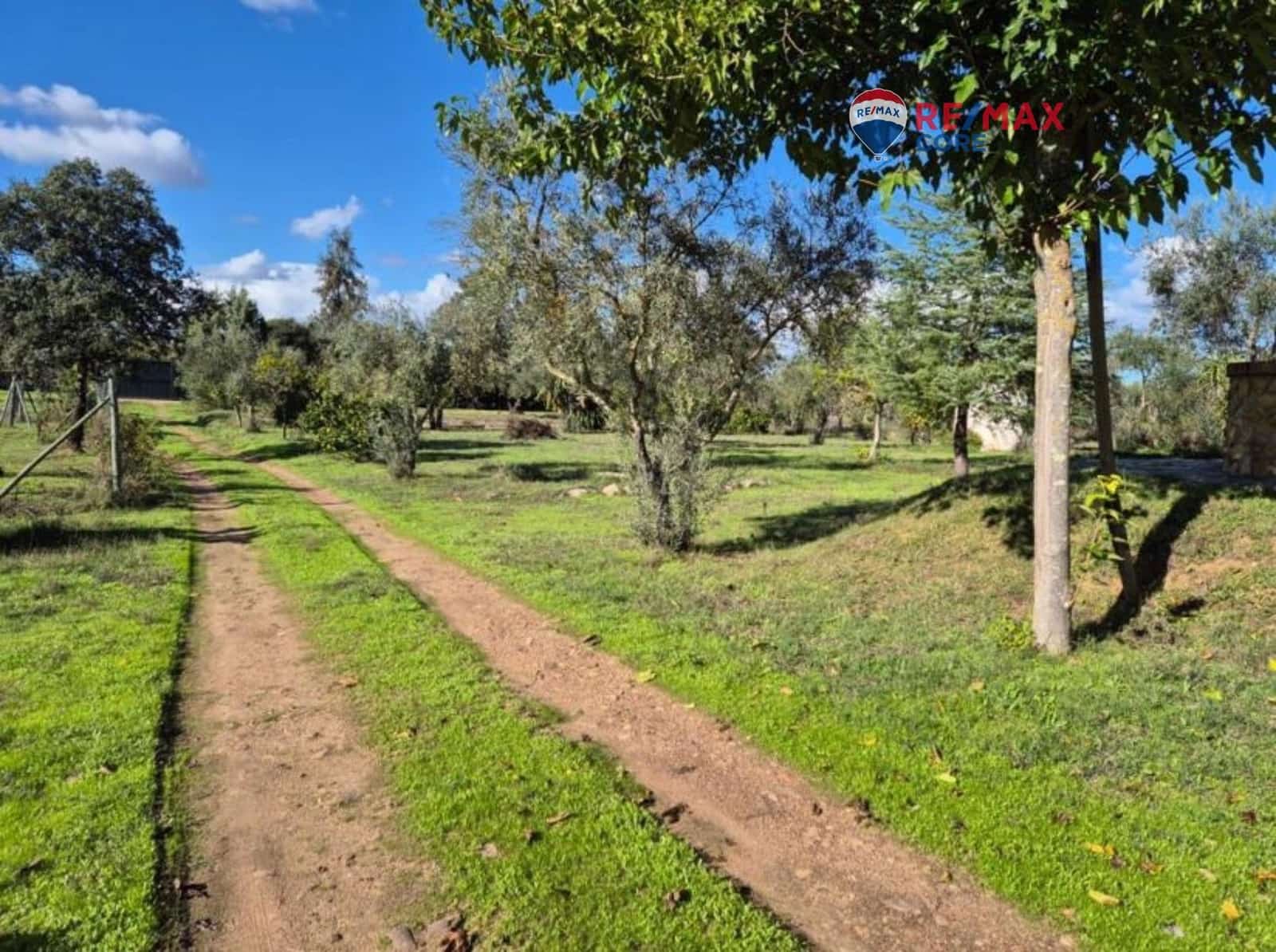 3 makuuhuone Maalaistalo myytävänä paikassa Badajoz kaupunki - 195 000 € (Ref: 9527688)