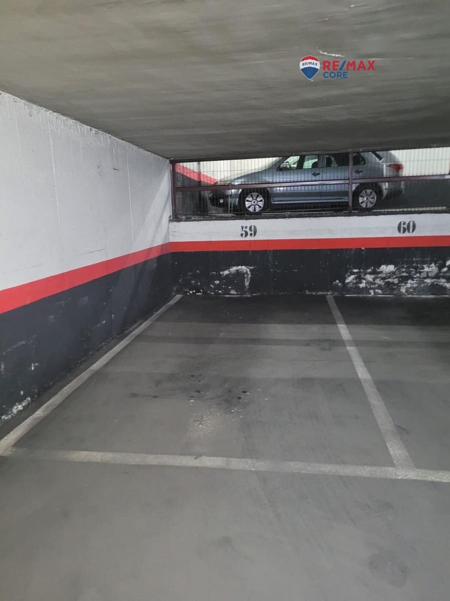 Garage for sale in Madrid city - € 20,000 (Ref: 9541098)