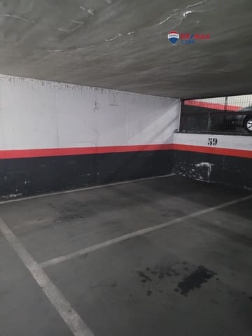 Garage for sale in Los Rosales, Madrid city - € 20,000 (Ref: 9541098)