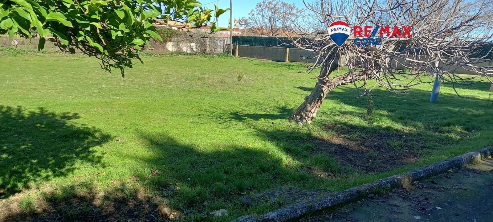 Chalet de 2 habitaciones en Sierra de Fuentes en venta - 230.000 € (Ref: 9541099)