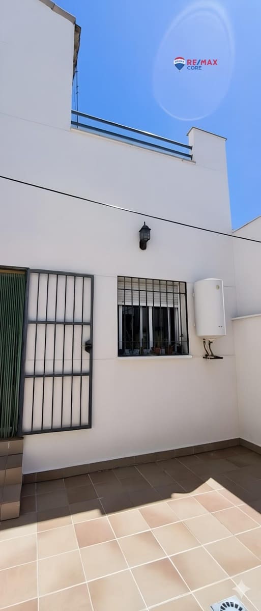 4 bedroom Terraced Villa for sale in Don Benito - € 170,000 (Ref: 9541100)