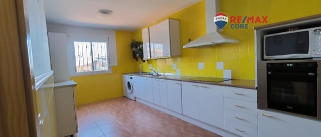 4 makuuhuone Rivitalo myytävänä paikassa Don Benito - 180 000 € (Ref: 9541100)