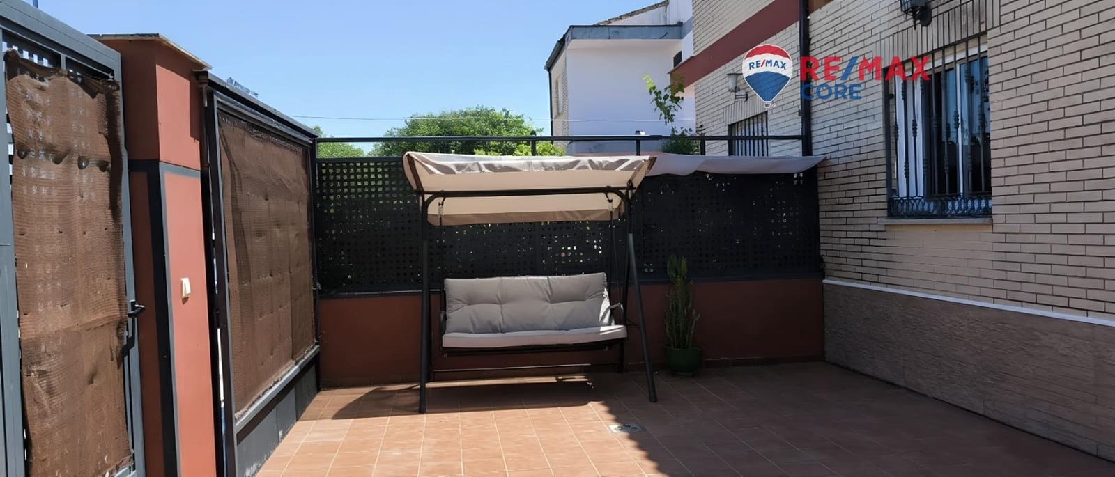 4 bedroom Terraced Villa for sale in Don Benito - € 170,000 (Ref: 9541100)