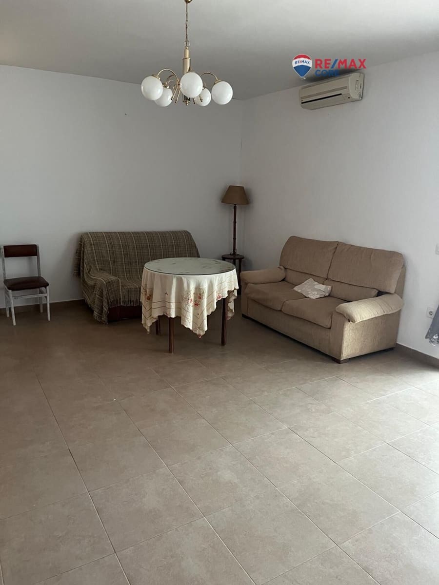 5 quarto Casa em Banda para venda em La Albuera - 200 000 € (Ref: 9541101)