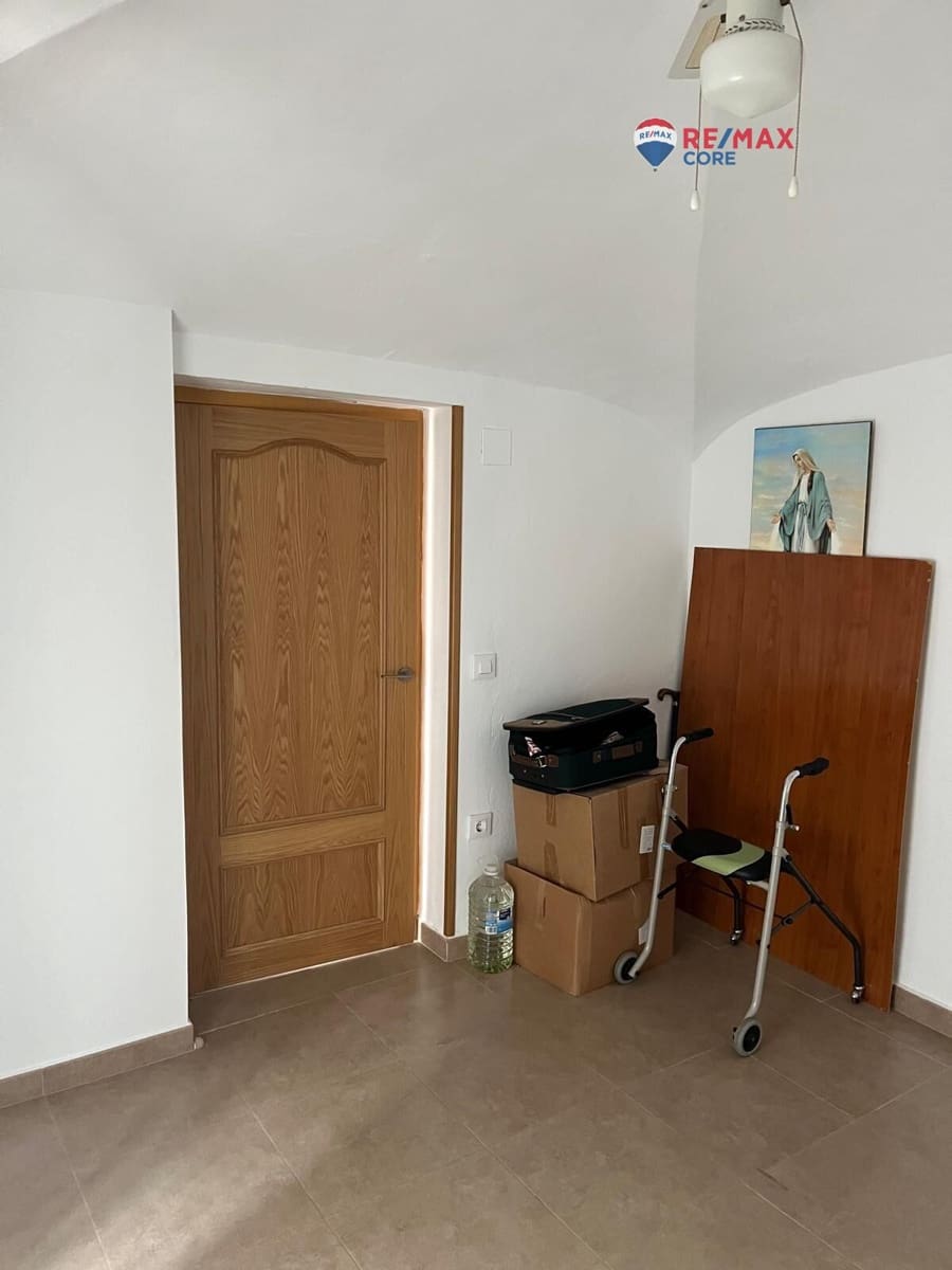 5 quarto Casa em Banda para venda em La Albuera - 200 000 € (Ref: 9541101)