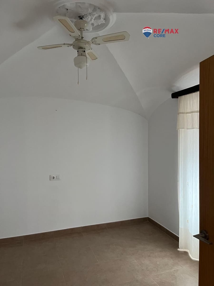 5 quarto Casa em Banda para venda em La Albuera - 200 000 € (Ref: 9541101)