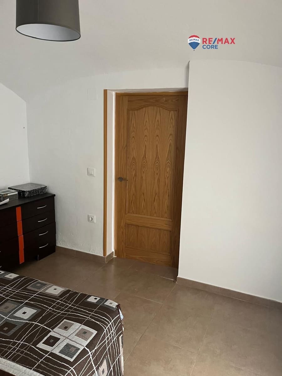 5 quarto Casa em Banda para venda em La Albuera - 200 000 € (Ref: 9541101)