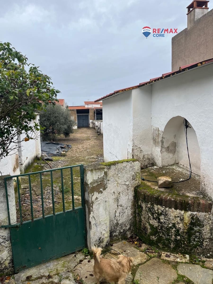 5 quarto Casa em Banda para venda em La Albuera - 200 000 € (Ref: 9541101)