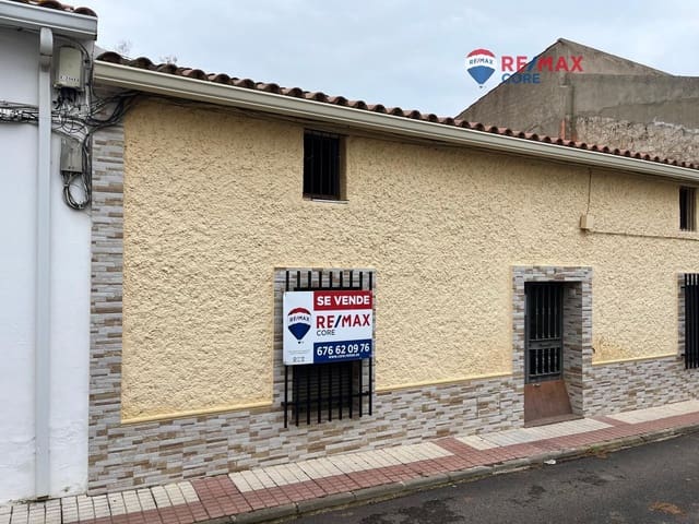 5 quarto Casa em Banda para venda em La Albuera - 200 000 € (Ref: 9541101)