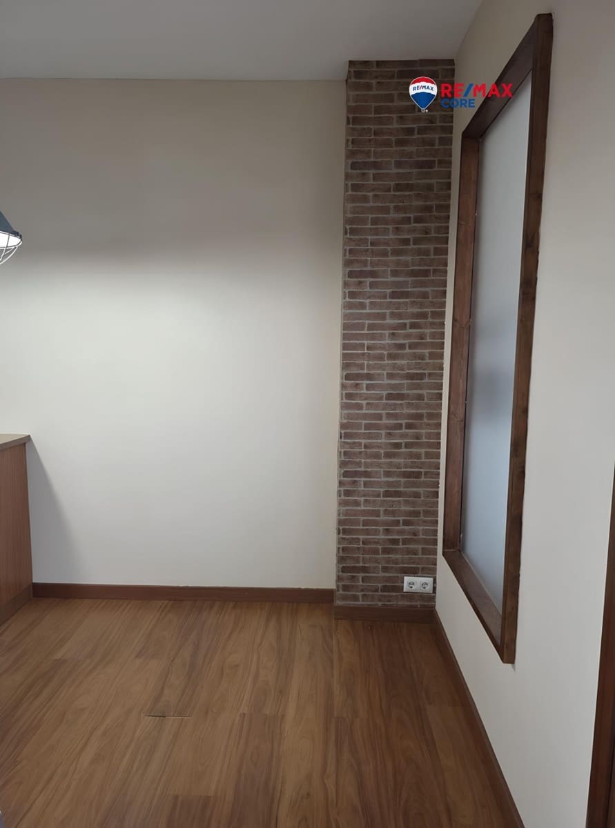 2 soveværelse Kontor til salg i Badajoz by - € 99.000 (Ref: 9543617)