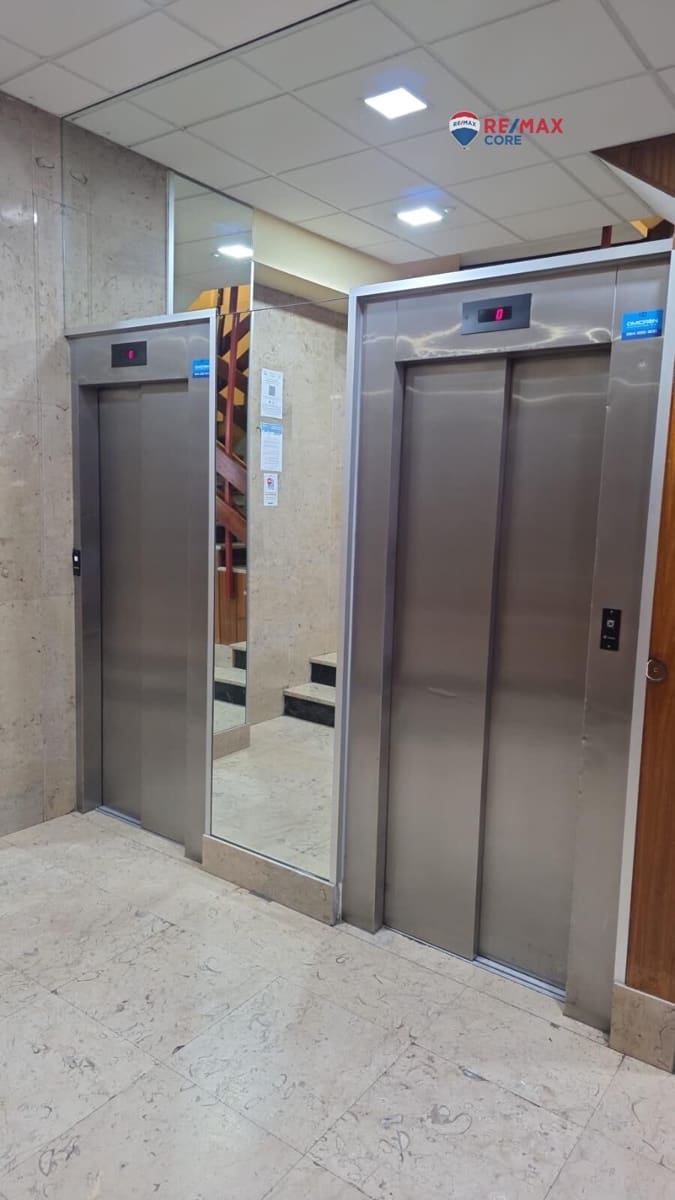 2 makuuhuone Toimisto myytävänä paikassa Badajoz kaupunki - 95 000 € (Ref: 9543617)