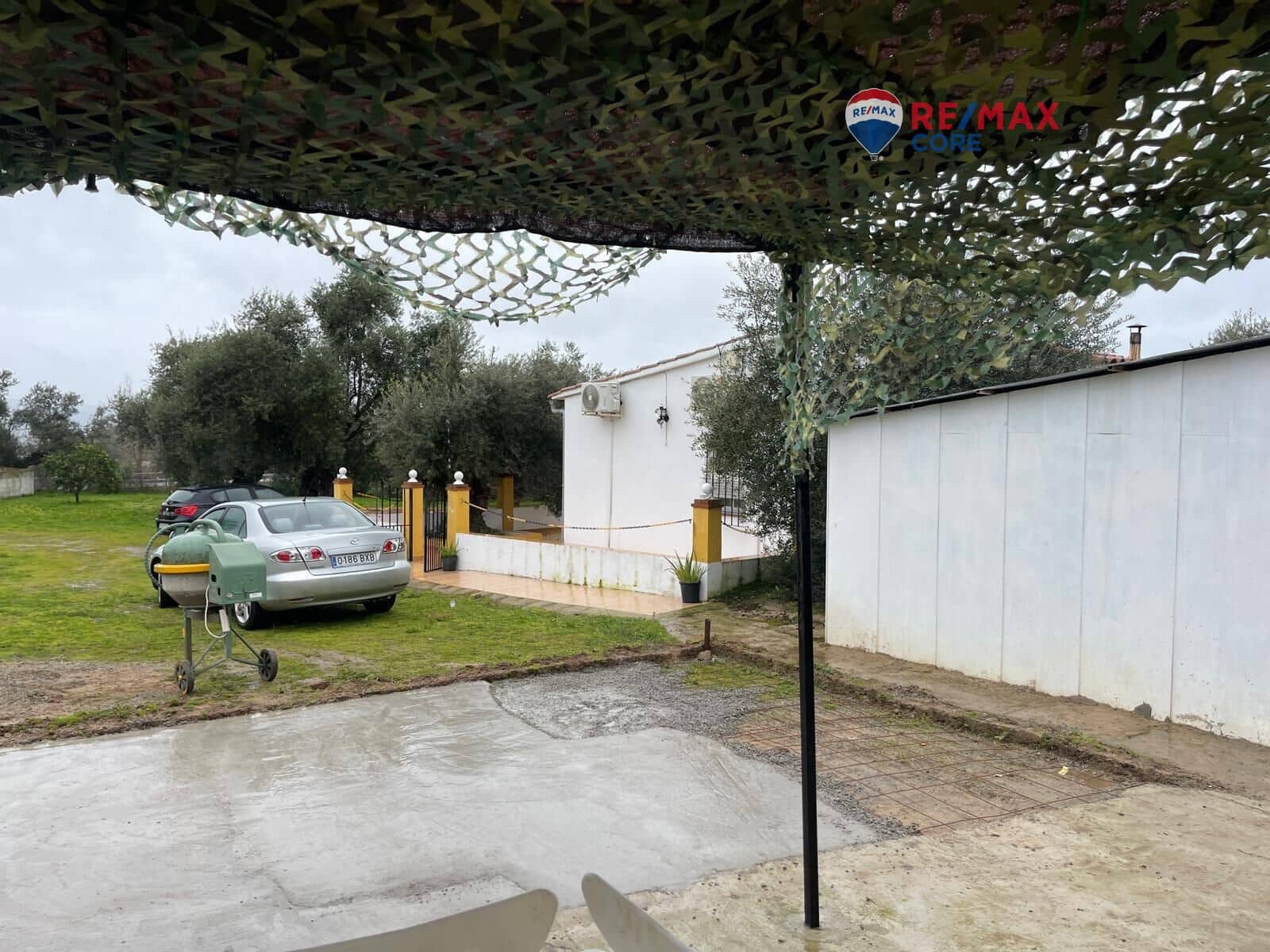 3 slaapkamer Finca/Landhuis te koop in Jerez de los Caballeros met zwembad garage - € 204.750 (Ref: 9543618)