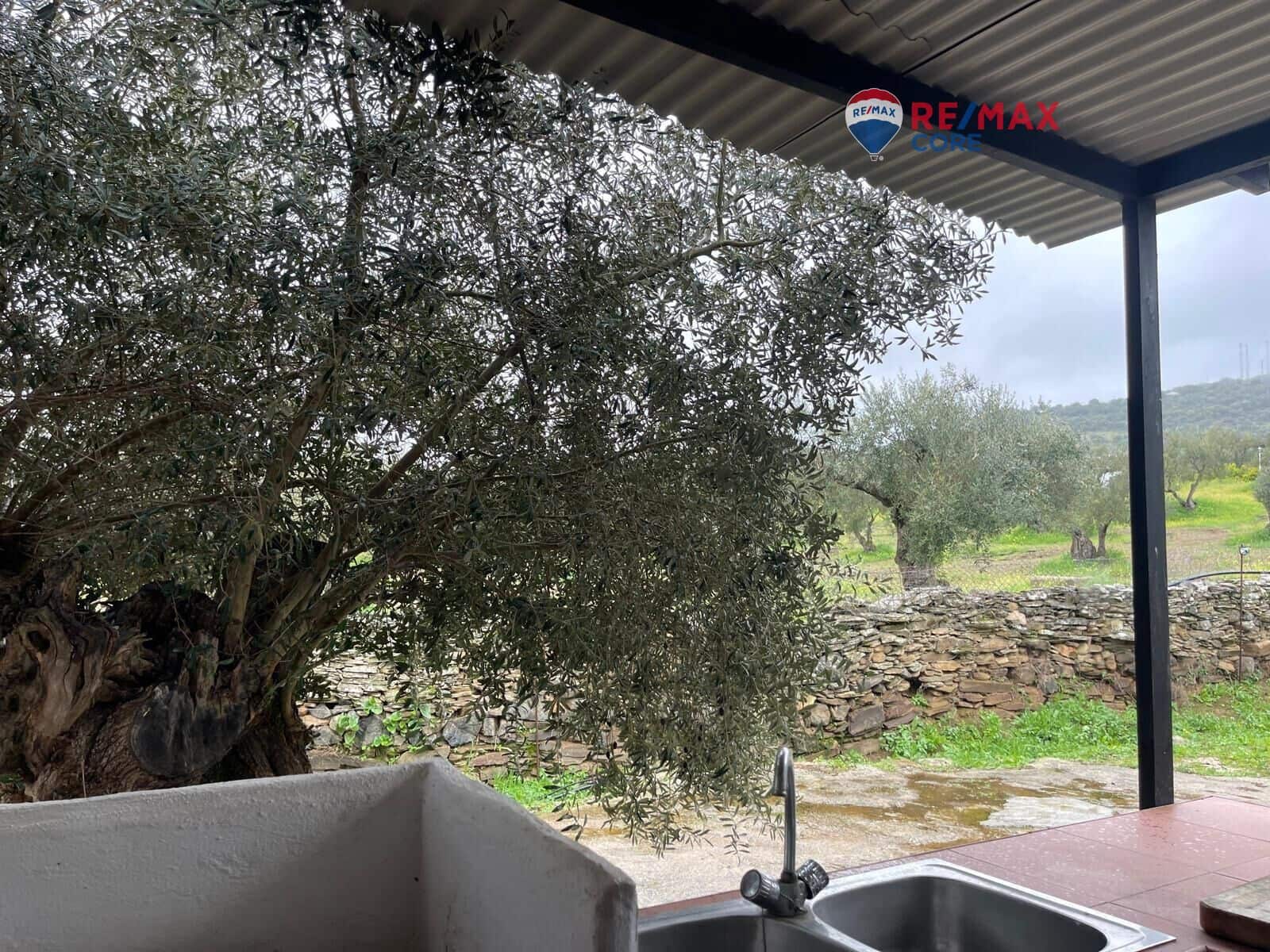 3 soveværelse Finca/Landehus til salg i Jerez de los Caballeros med swimmingpool garage - € 204.750 (Ref: 9543618)