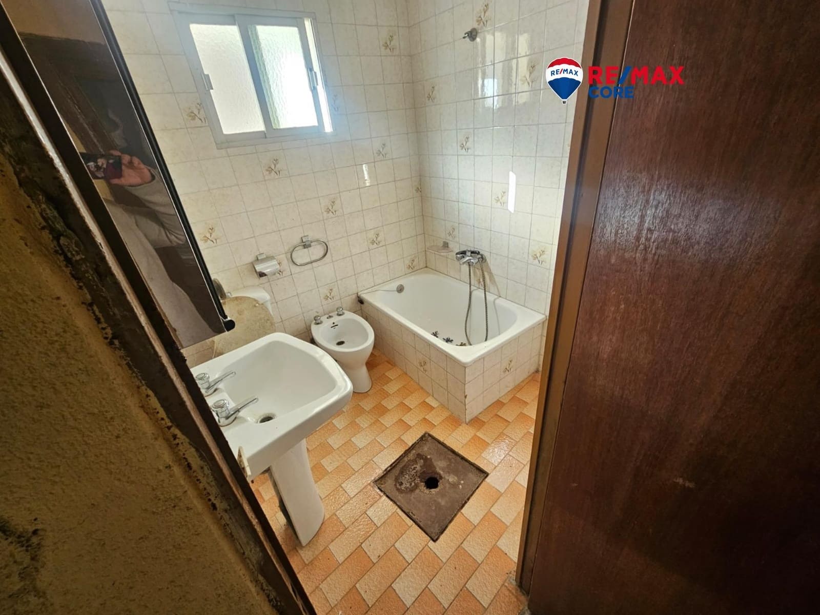 7 slaapkamer Huis te koop in Villamesias - € 109.000 (Ref: 9555840)