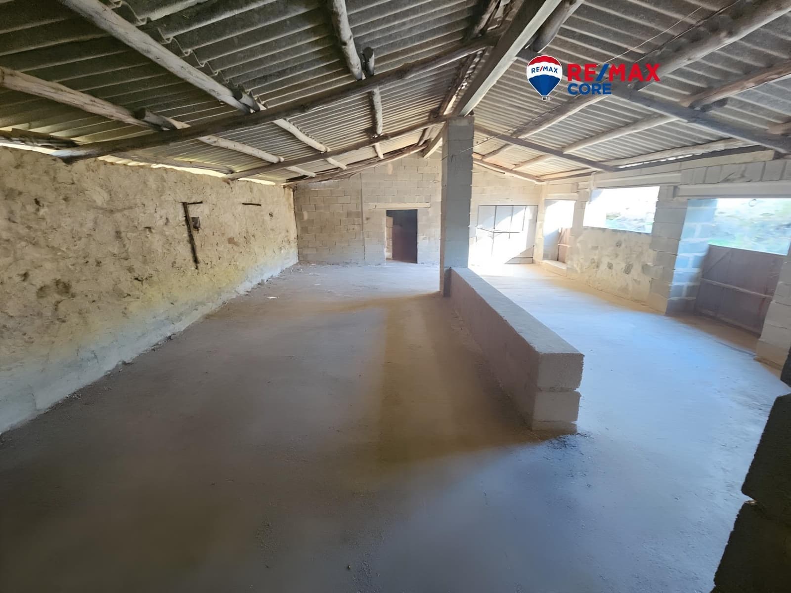 7 slaapkamer Huis te koop in Villamesias - € 109.000 (Ref: 9555840)