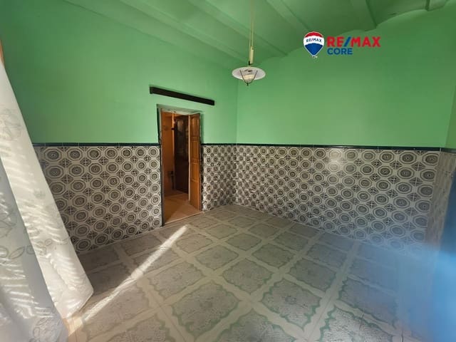 Casa de 7 habitaciones en Villamesías en venta - 109.000 € (Ref: 9555840)