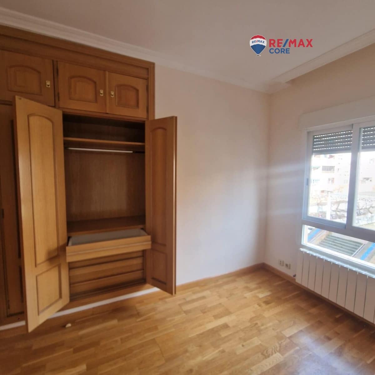 4 bedroom Flat for rent in Badajoz city - € 900 (Ref: 9561805)