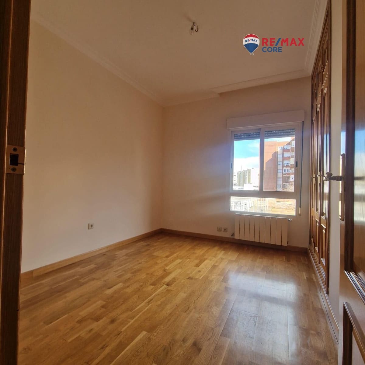 4 bedroom Flat for rent in Badajoz city - € 900 (Ref: 9561805)