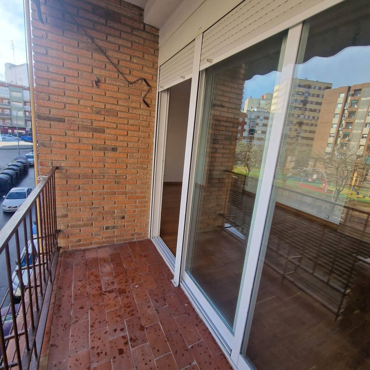 4 bedroom Flat for rent in Badajoz city - € 900 (Ref: 9561805)