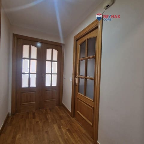 4 sypialnia Mieszkanie do wynajęcia w Miasto Badajoz - 900 € (Ref: 9561805)