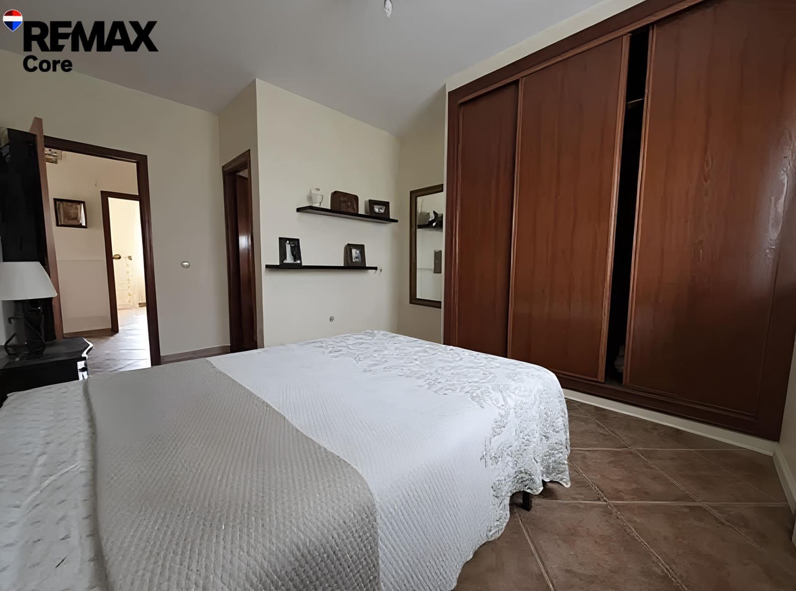 5 Zimmer Villa zu verkaufen in Badajoz Stadt mit Garage - 314.000 € (Ref: 9565249)