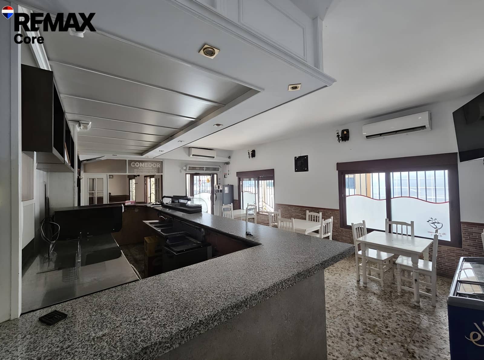 4 Zimmer Firma/Unternehmen zu verkaufen in Almoharin mit Garage - 380.000 € (Ref: 9576707)