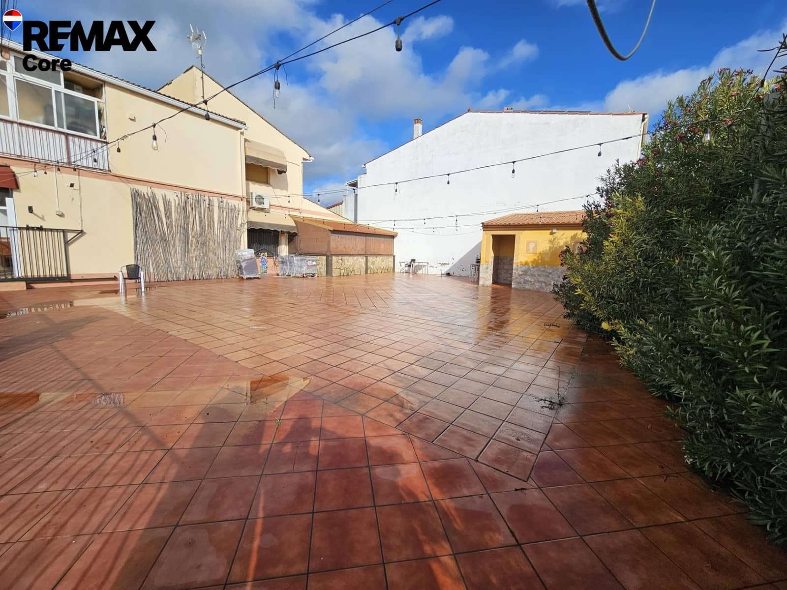 4 Zimmer Firma/Unternehmen zu verkaufen in Almoharin mit Garage - 380.000 € (Ref: 9576707)