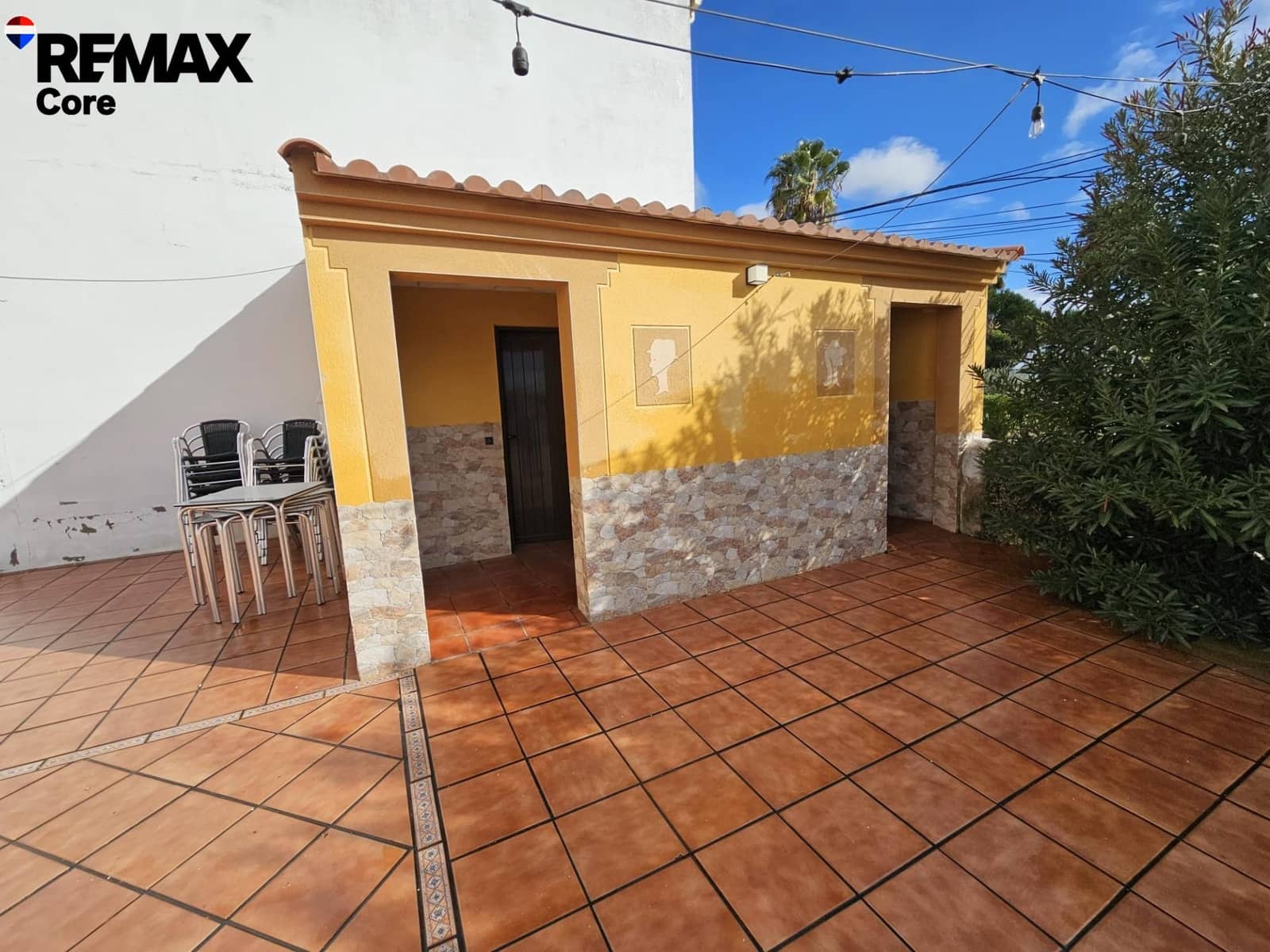 4 sovrum Företag till salu i Almoharin med garage - 380 000 € (Ref: 9576707)