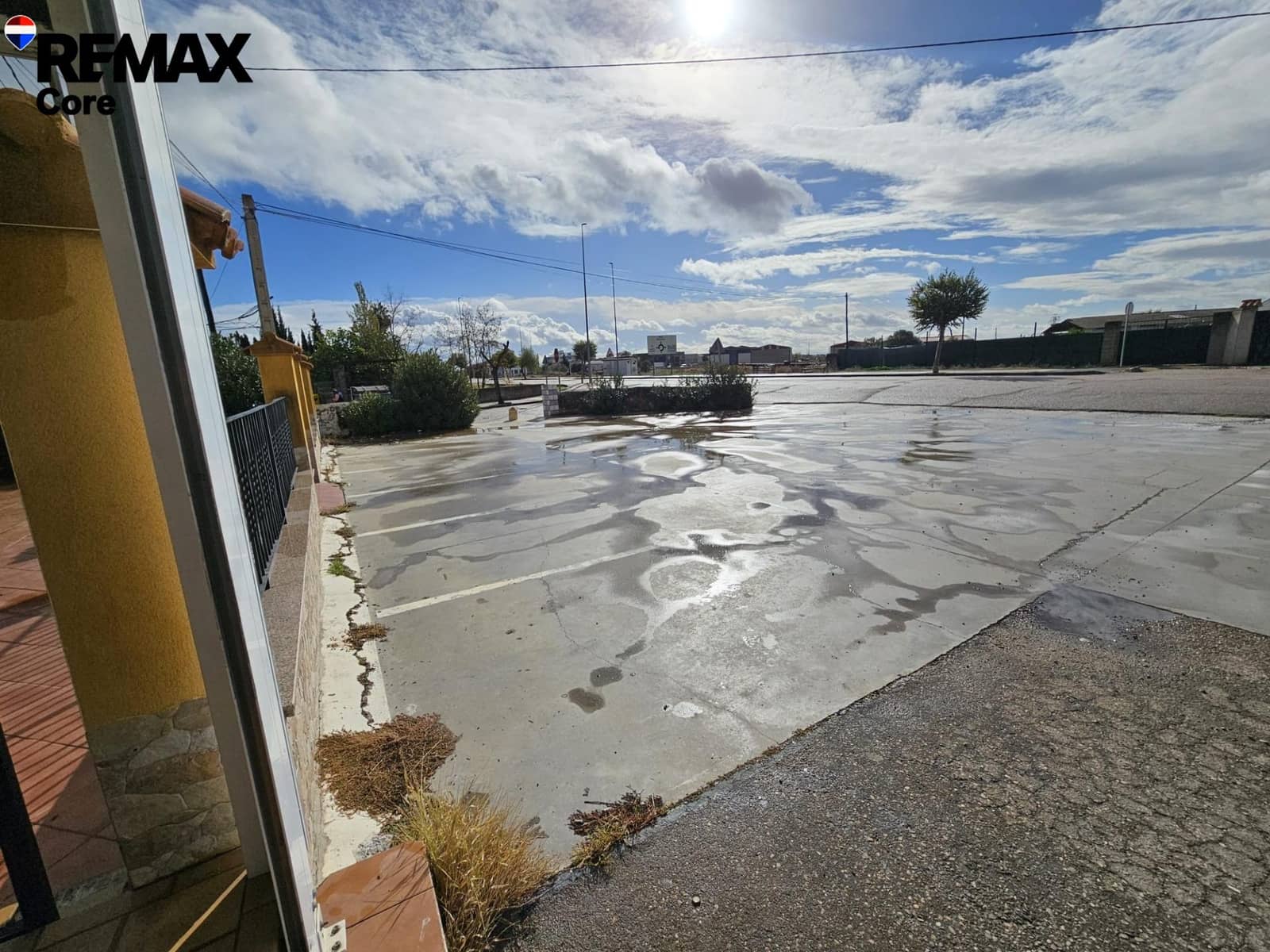 4 sovrum Företag till salu i Almoharin med garage - 380 000 € (Ref: 9576707)