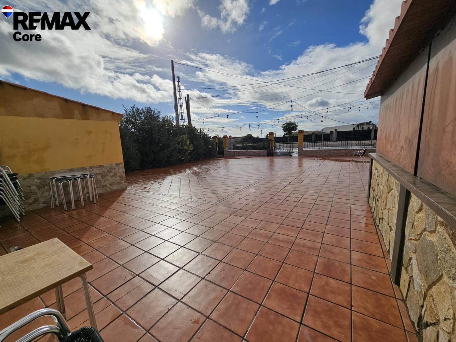 4 sovrum Företag till salu i Almoharin med garage - 380 000 € (Ref: 9576707)