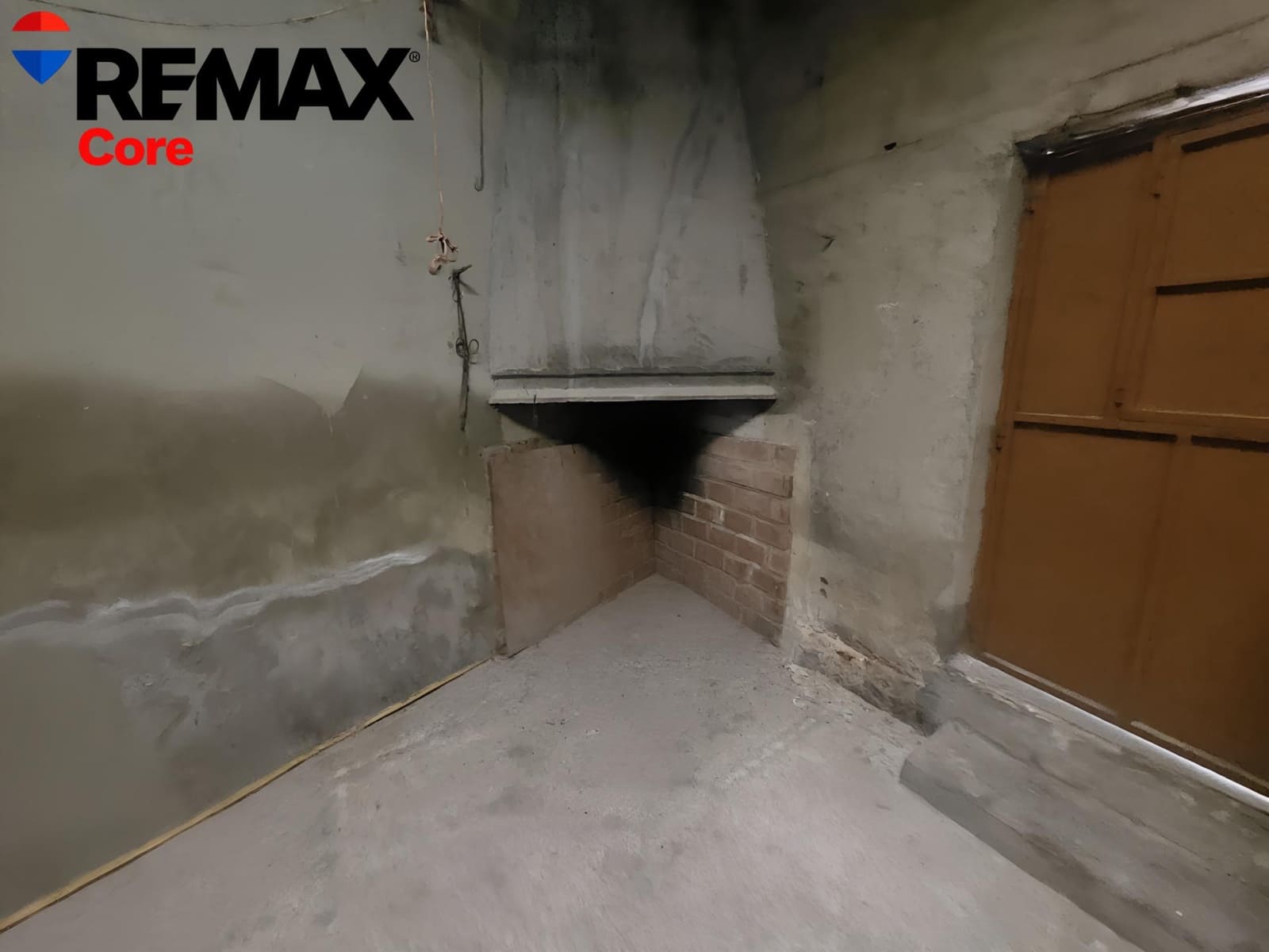 4 bedroom Villa for sale in Valdefuentes with garage - € 110,000 (Ref: 9586514)