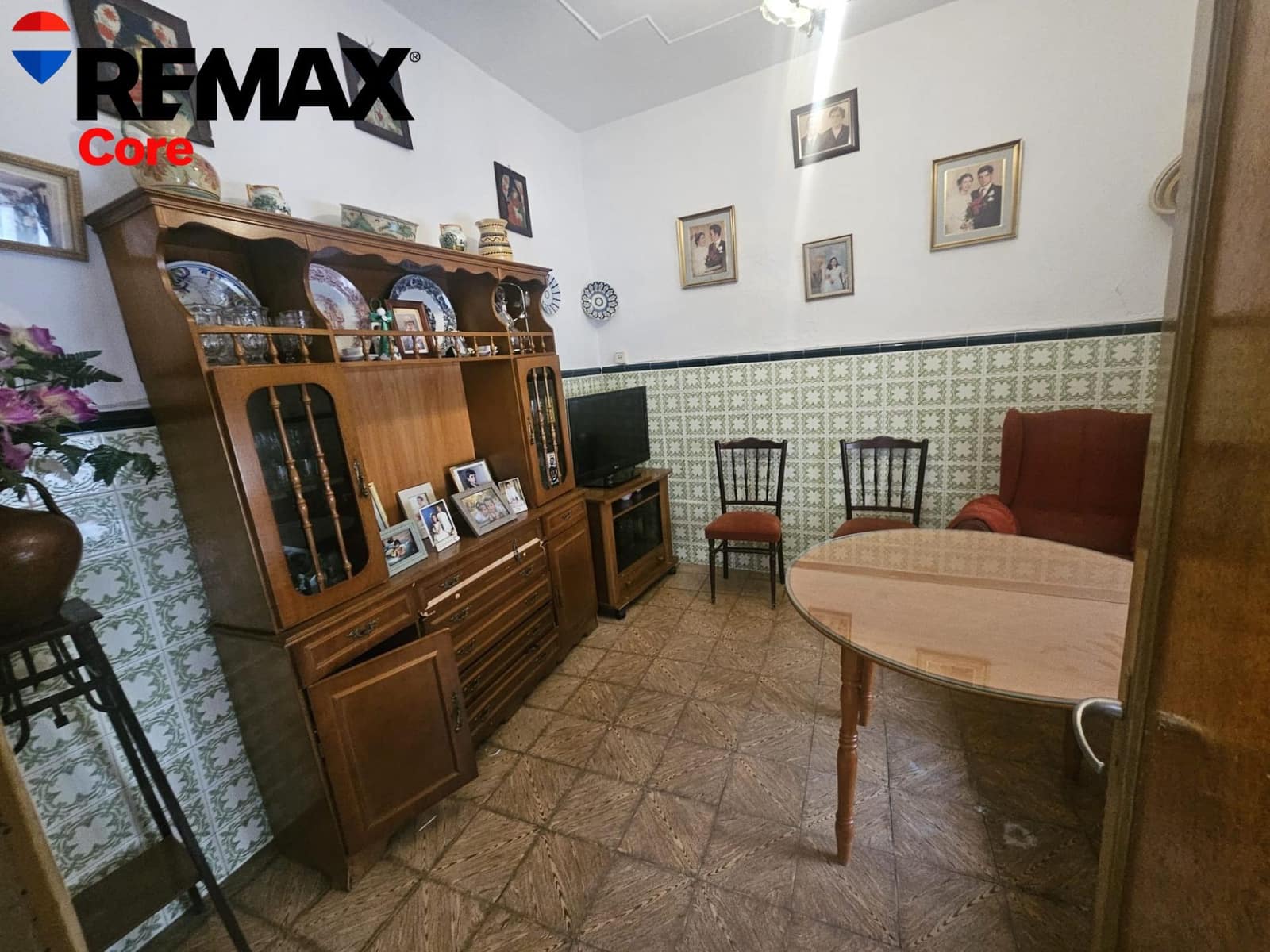 4 bedroom Villa for sale in Valdefuentes with garage - € 110,000 (Ref: 9586514)