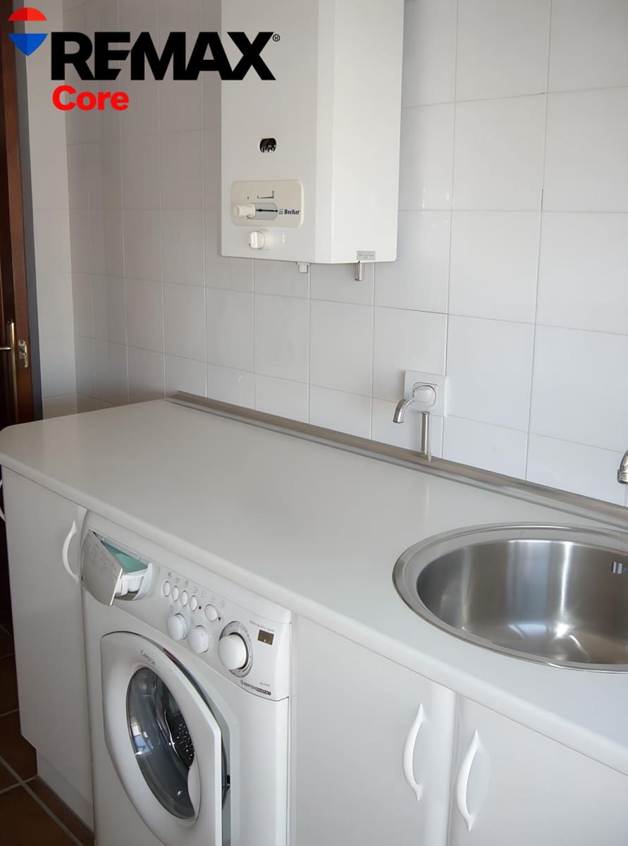 4 quarto Moradia para venda em Orellana la Vieja com garagem - 85 000 € (Ref: 9591293)