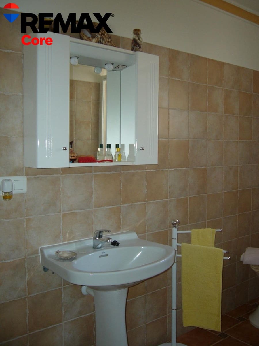 4 quarto Moradia para venda em Orellana la Vieja com garagem - 85 000 € (Ref: 9591293)